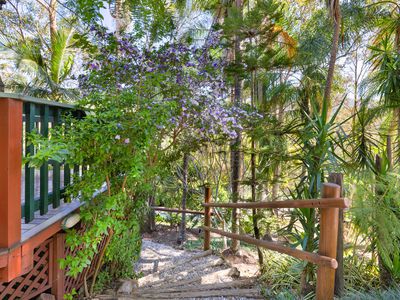 1194 Tamborine-Oxenford Road, Wongawallan