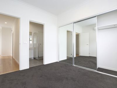 9/8 Austin Crescent, Pascoe Vale