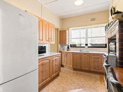 4 Bray Street, Crookwell