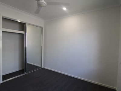 11 Rise Crescent, Pimpama