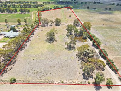 6230 Wakool Road, Wakool