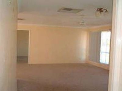 5 HILTON CRT, Richmond Hill