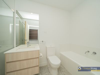 10 Egret Walk, Rowville