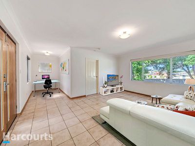 2 Chrisp Place, Yanchep