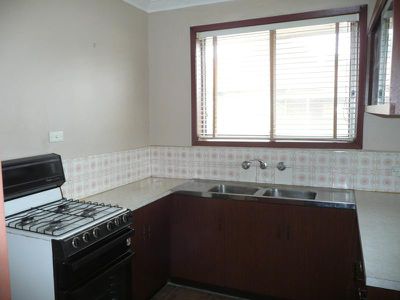 Unit 2 / 25 Thorpe Avenue, Hoppers Crossing