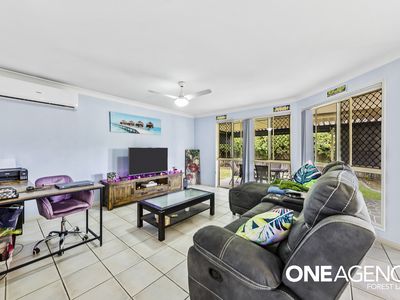 7 Blenheim Close, Forest Lake