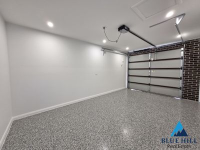 1 / 27 Crestwood Road, Thornton