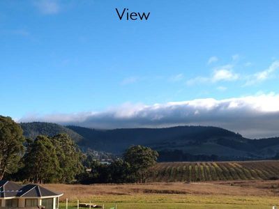 6 Pear Tree Close, Huonville