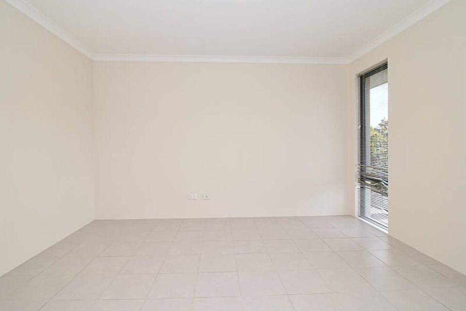 33 Elm Way, Baldivis