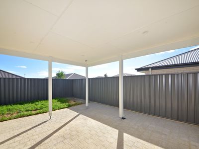 27 Nullagine Road, Banksia Grove
