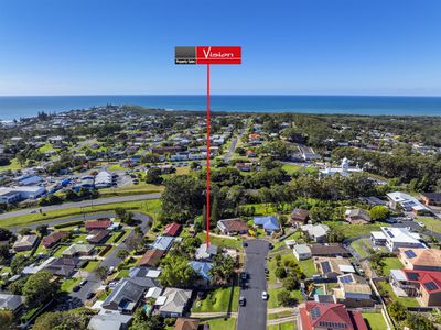 5 Barnes Street, Woolgoolga