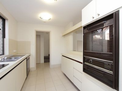 2 / 34 Norton Street, South Perth