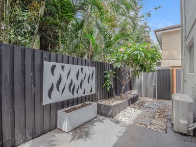 4 / 60 Broad Street, Labrador