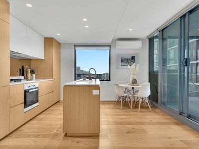 704 / 8C Evergreen Mews, Armadale