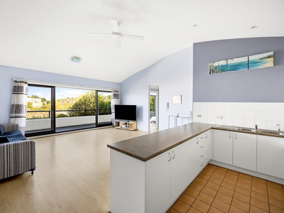 4 / 13-15 Francis Street, Dee Why