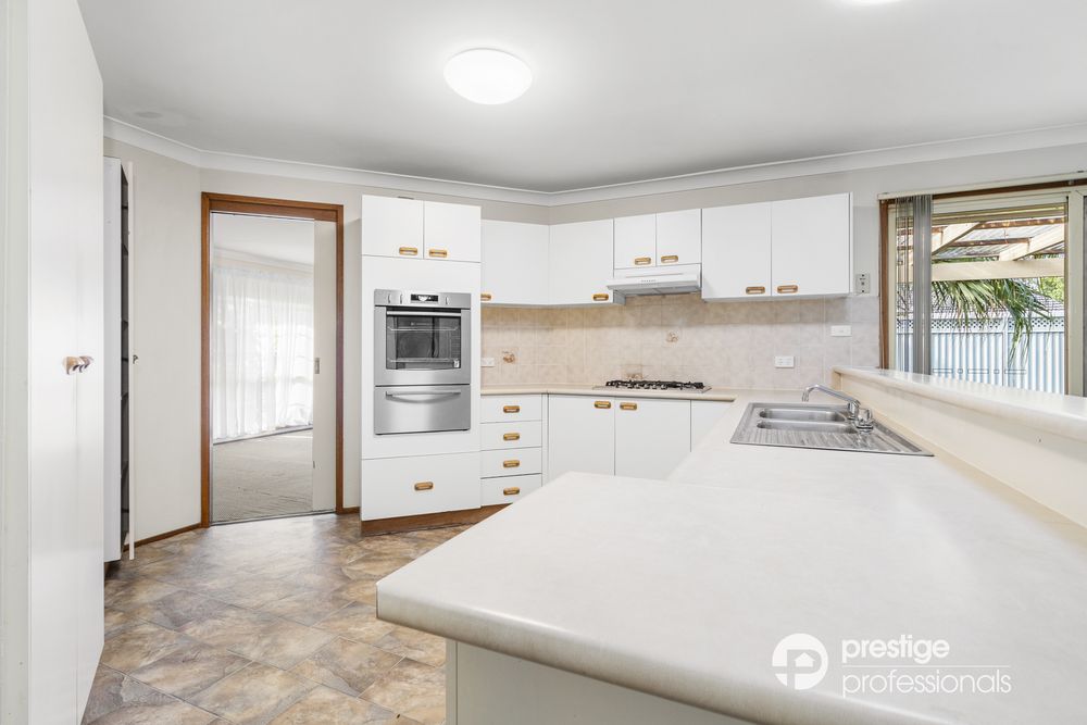 24 Elata Court, Wattle Grove