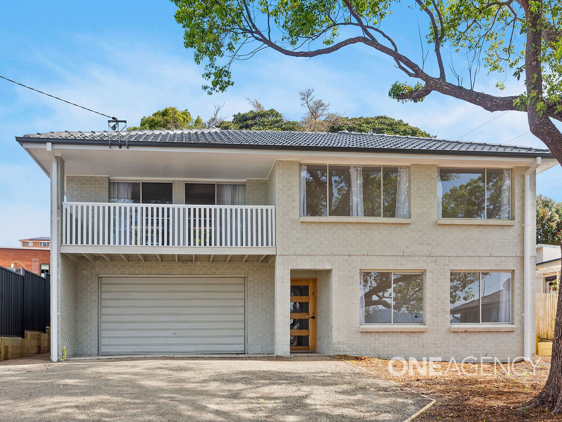 219 - 221 Kanahooka Road, Kanahooka