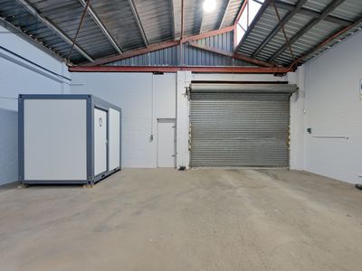 1/4 Salpietro Street, Bibra Lake