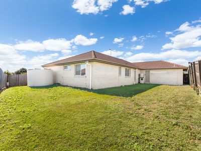 12 BROLGA STREET, Lowood