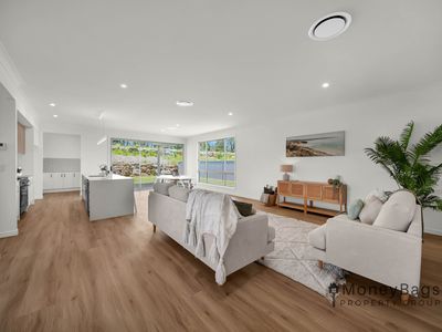 124 Jackson Crescent, Gleneagle