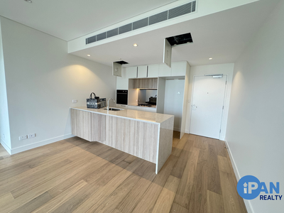 721 / 23 Spurway Drive, Norwest