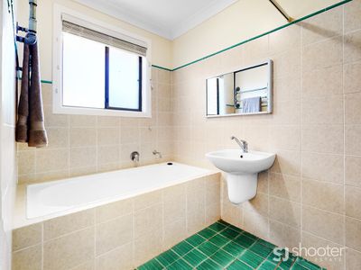 7 Rainbow Place, Dubbo