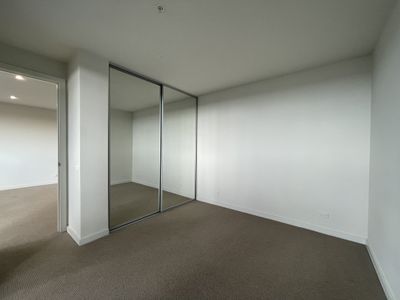 210b / 57 Middleborough Road, Burwood