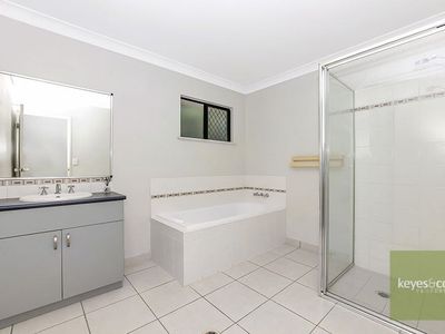 87 Valerie Lane, Deeragun
