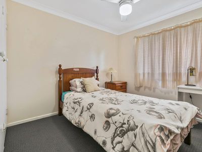 16 Pandeen Road, Rochedale South