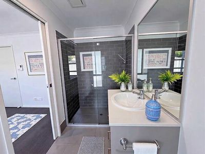 27A  Weedbrook St, Park Ridge