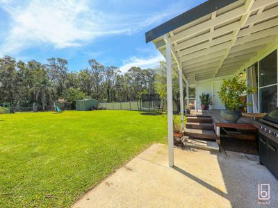 321 Tuggerawong Road, Tuggerawong