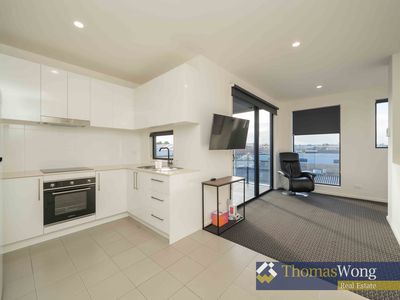 4 / 302 Huntingdale Road, Huntingdale
