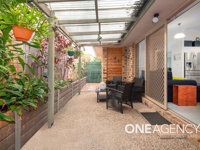 13 Honeysuckle Pl, Forest Lake