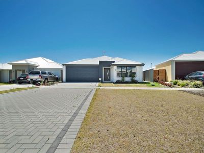 7 Persian Street, Eglinton