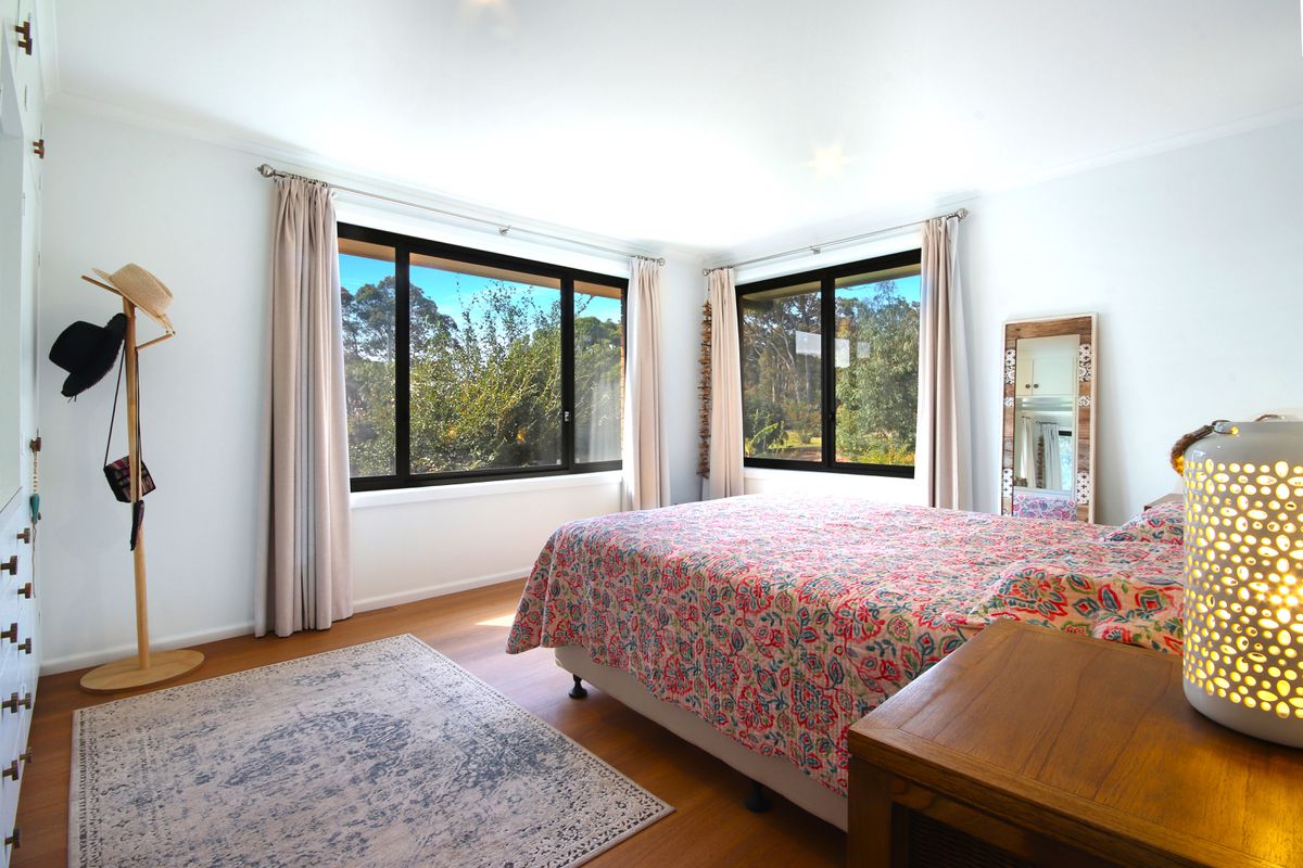 11 Old Highway, Narooma