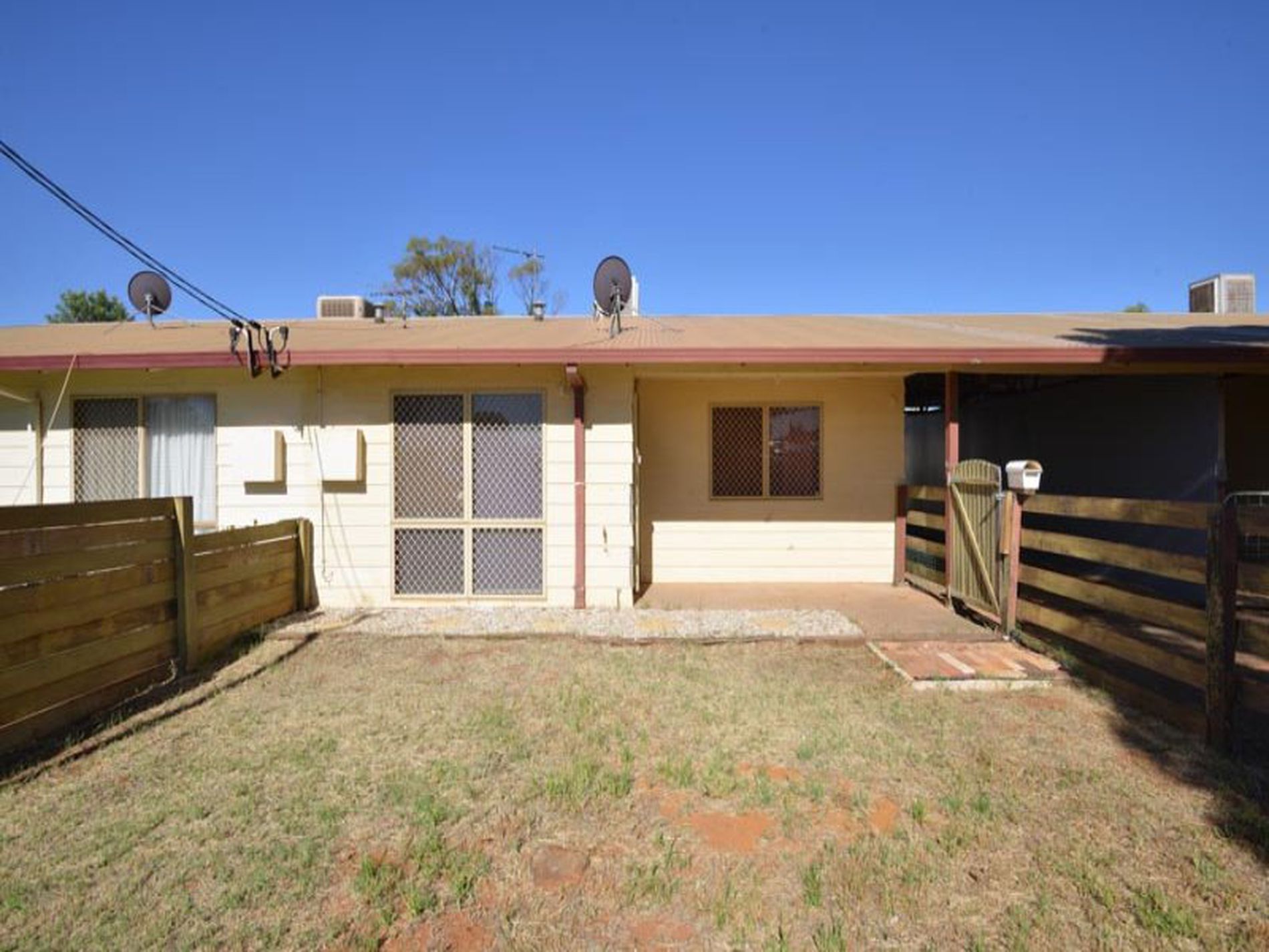 2 / 65B Millen Street, Boulder