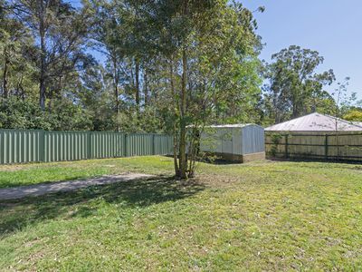 21 Laurel Street, Woodridge