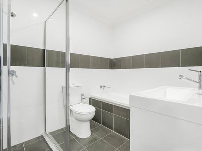 12 / 570 Sunnyholt Road, Stanhope Gardens