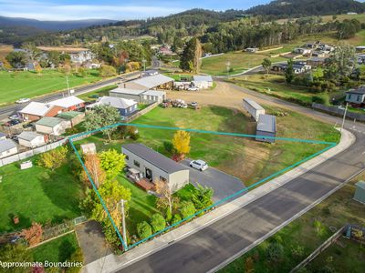 13 Hyndes Road, Port Huon