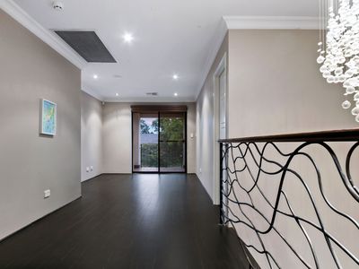 26 Simmonds Parade, Winthrop