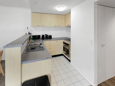 320 / 585 La Trobe Street, Melbourne