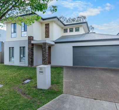 32 LAKESIDE DRIVE, Nagambie