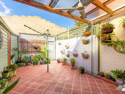 16 Cooke Street, Abbotsford