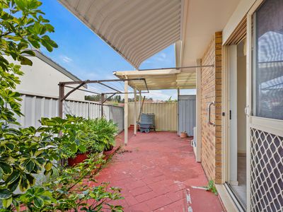 1 / 9 COMMODORE PLACE, Tuncurry