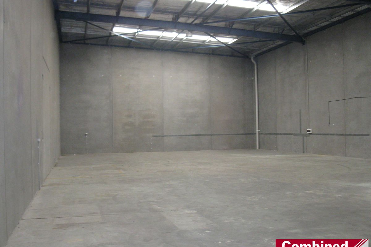 3 / 4 Orielton Road, Smeaton Grange