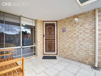 12 Domeney Place, Landsdale