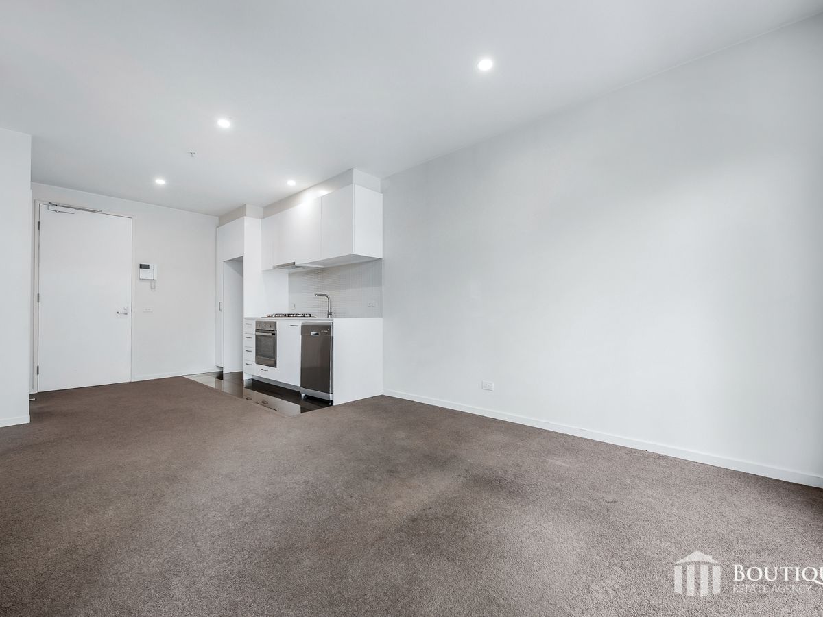 A105 / 400 Burwood Highway, Wantirna South