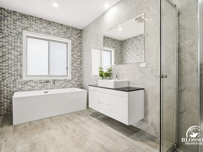 6 Driftwood Street, Box Hill