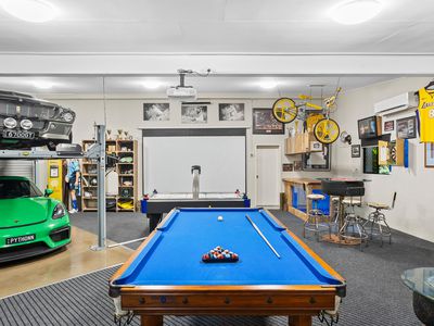 42-44 Osprey Close, Bayview Heights
