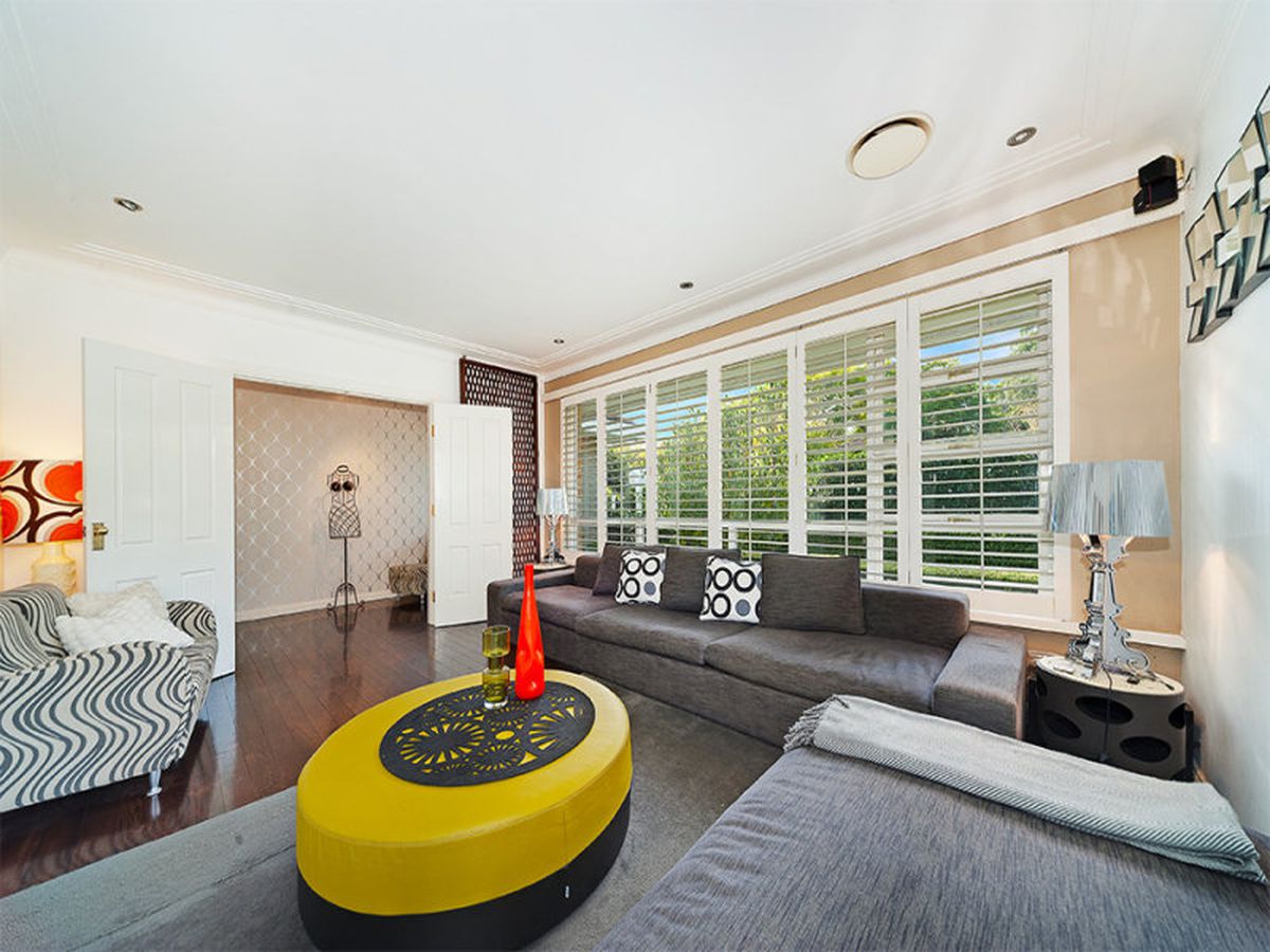 10 McLeod Ave, Roseville